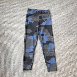 Aerie camo leggings